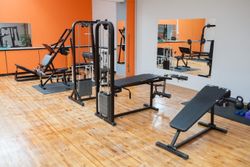 Отдых в Санатории Энергетик - тренажёрный зал
