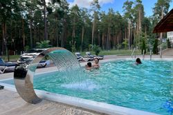 Спа-комплекс Санатория Ружанский - бассейн с гидромассажем под открытым небом