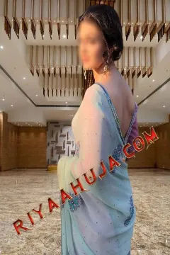 Housewife Escort in Lucknow
