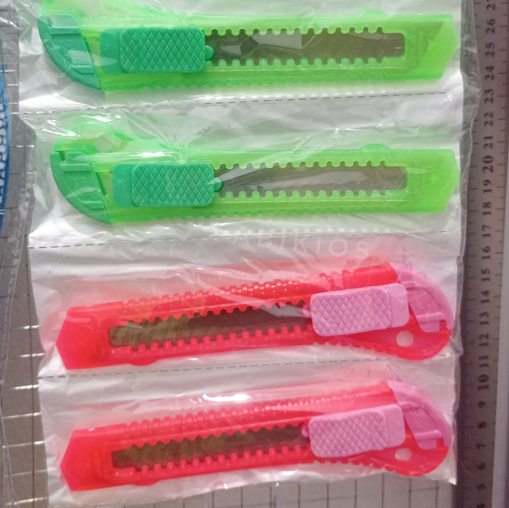 Produk Cutter Transparan Combo Pisau Mata 18mm