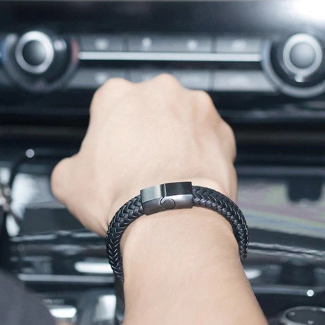 Produk Gelang Pria Kulit Anyam Hitam Premium Magnetic Buckle Stylish Minimalis