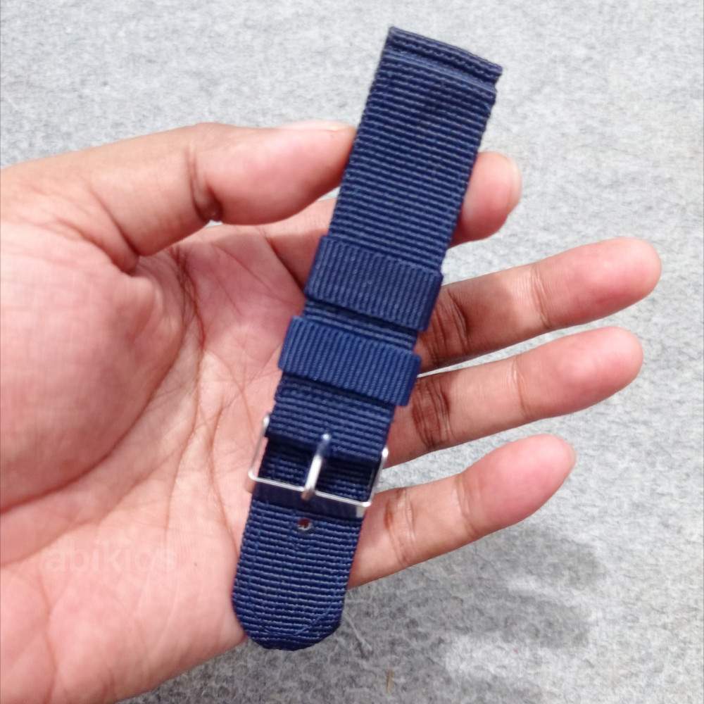 Produk Tali Jam Tangan Nylon Universal 18mm 20mm 22mm 24mm Strap Sporty Quick Release