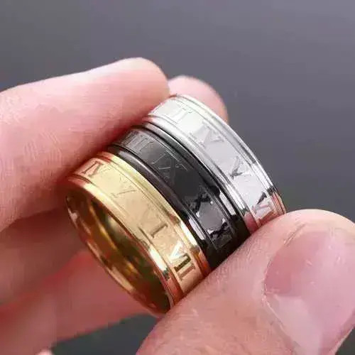 Produk Cincin Tangan Pria Wanita Romawi Polos Terhormat Black Gold Silver