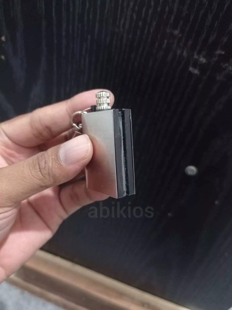 Produk Gantungan Kunci Korek Simpel Model Gesek Silver Good Camping