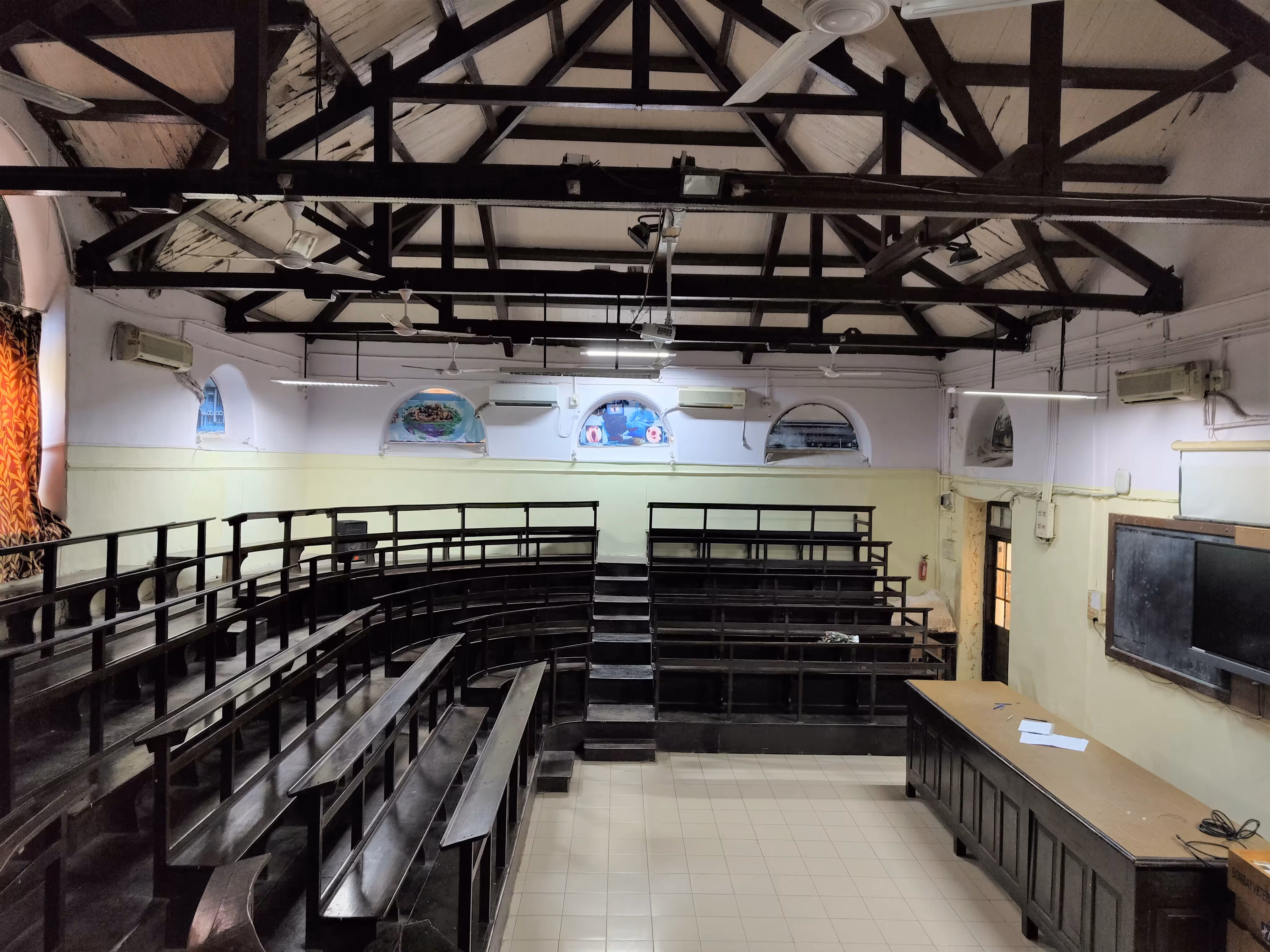 Mumbai Veterinary College