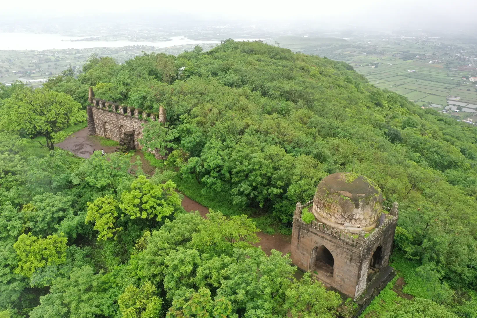 Shivneri Fort