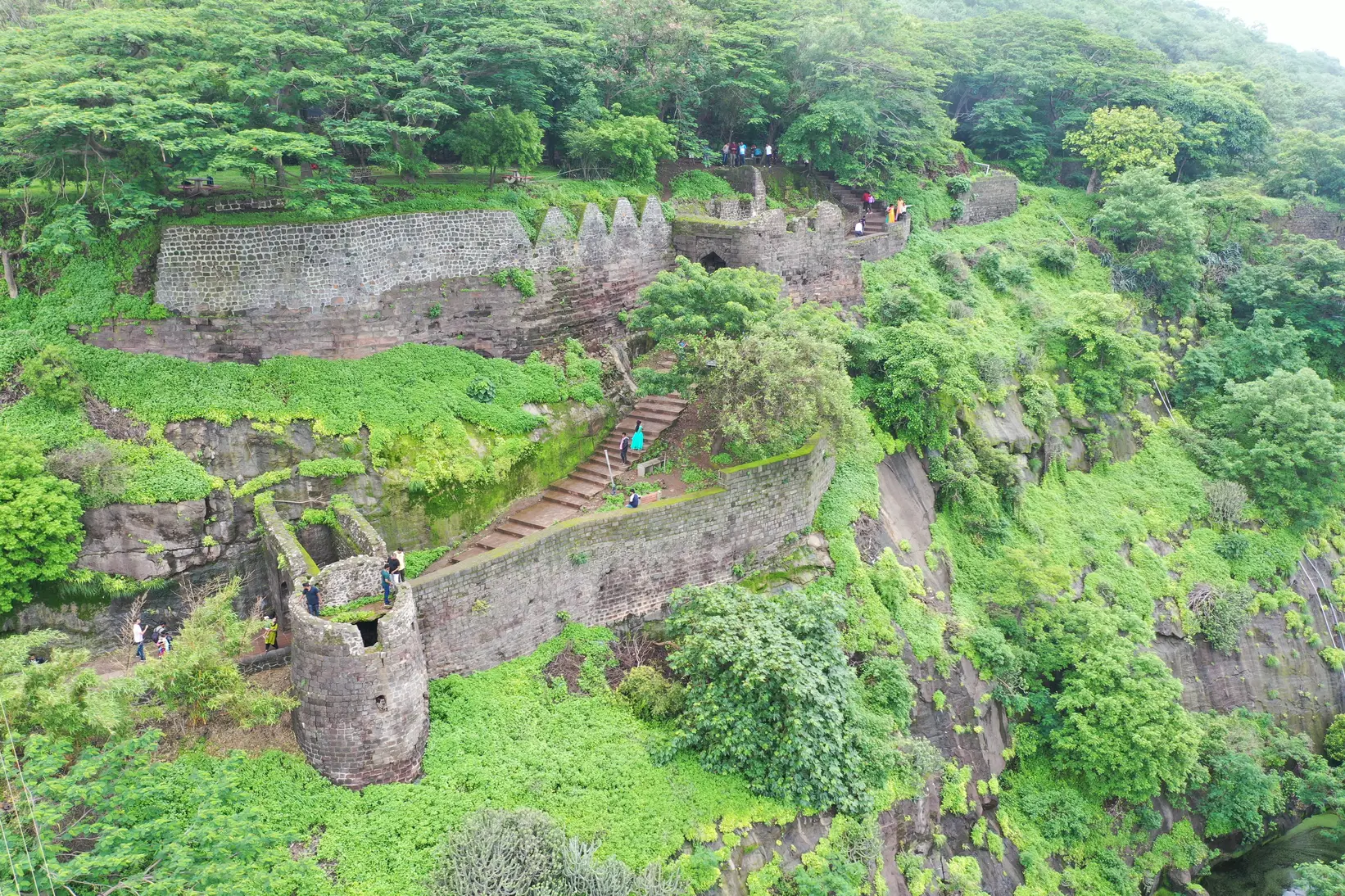 Shivneri Fort