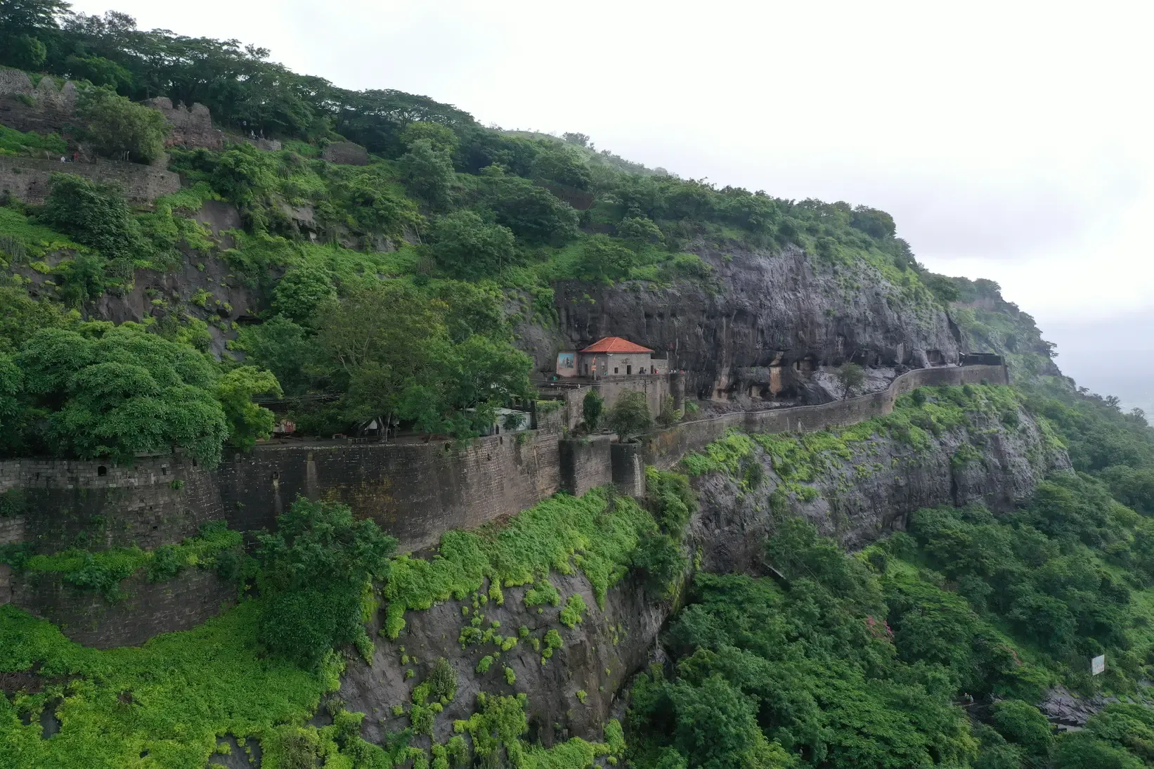 Shivneri Fort