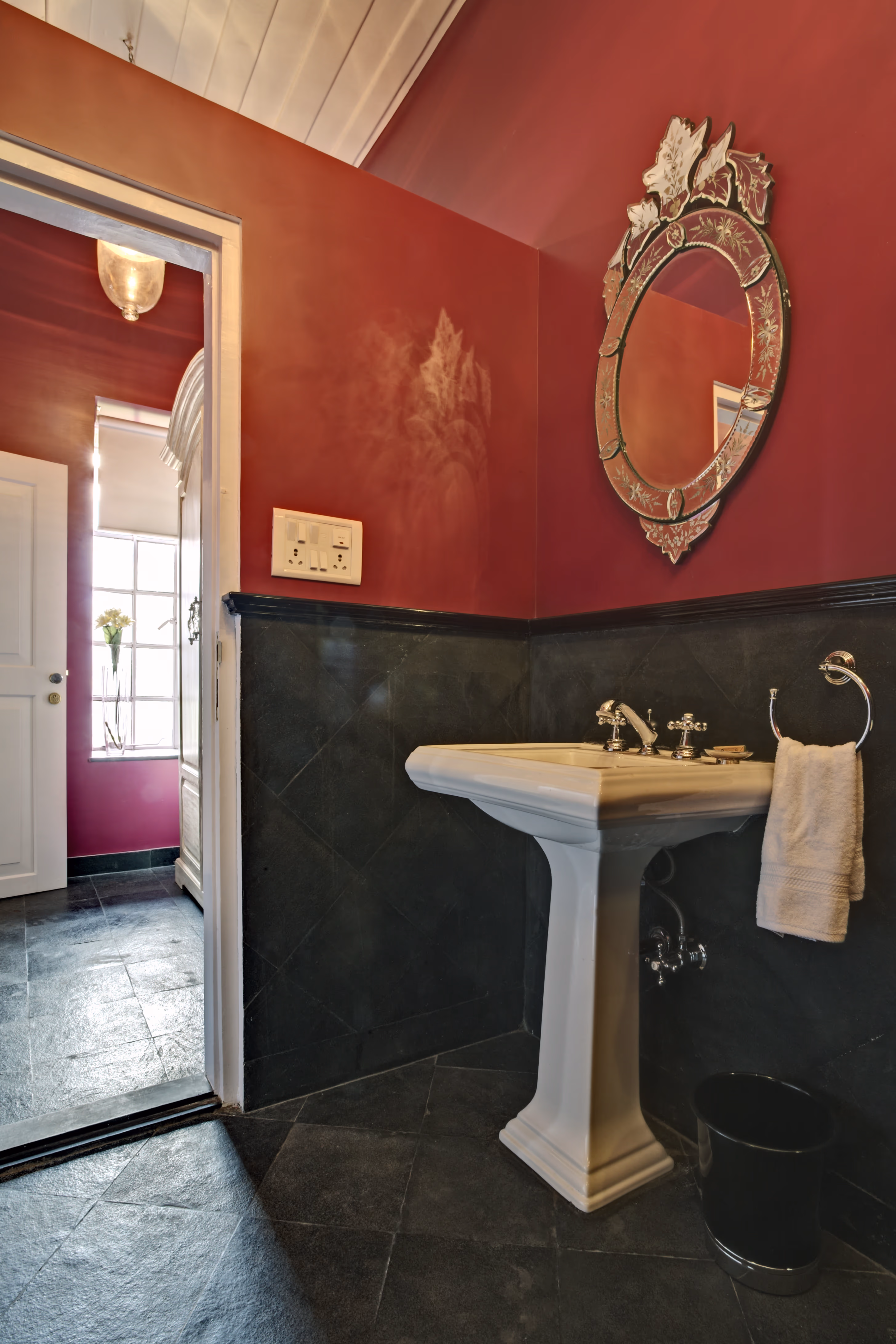 Boutique Hotel in Tea Estate