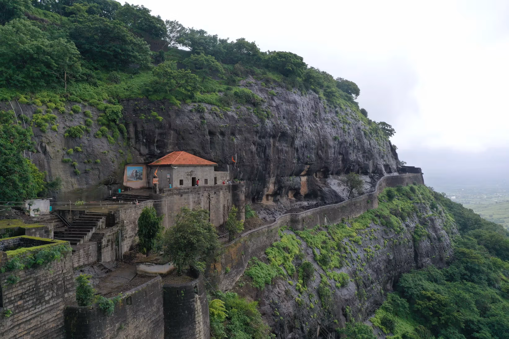 Shivneri Fort