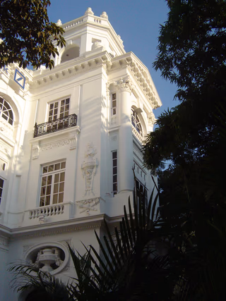 Duetsche Bank, Tata Palace
