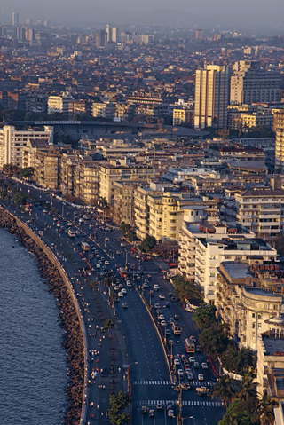 Mumbai's Victorian & Art Deco Ensembles