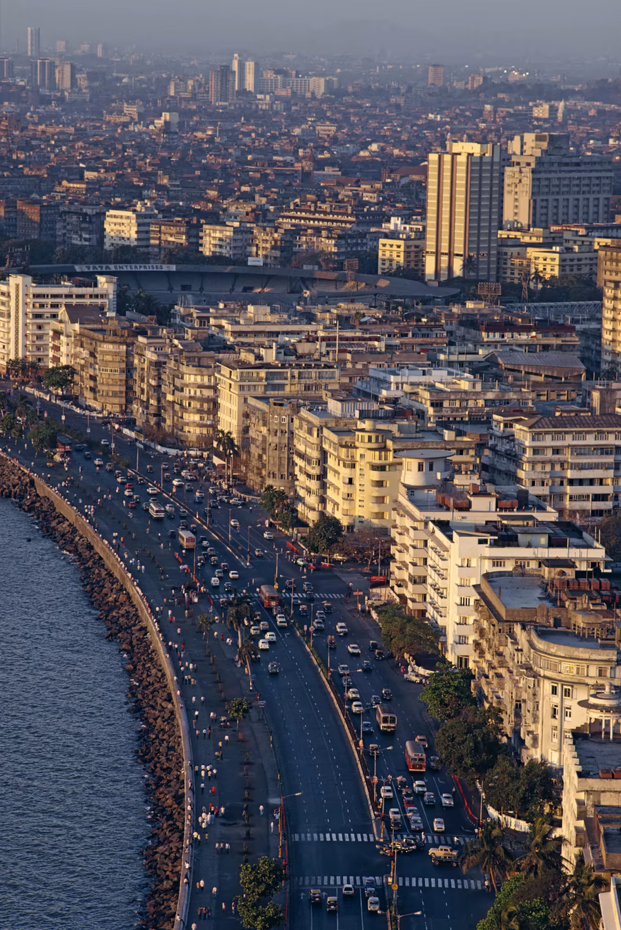 Mumbai's Victorian & Art Deco Ensembles