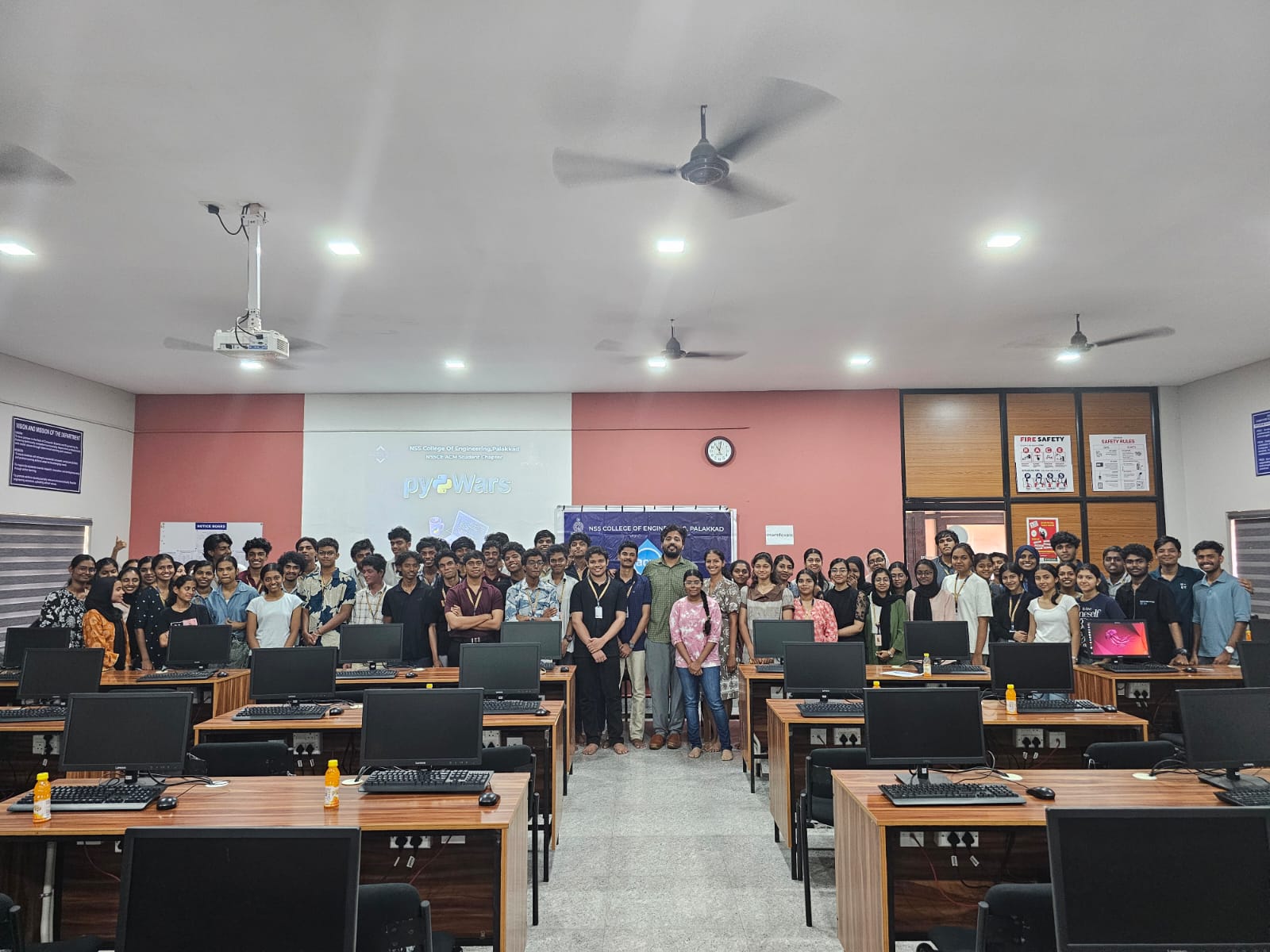 PyWars - Flagship python coding challenge - Photo 1