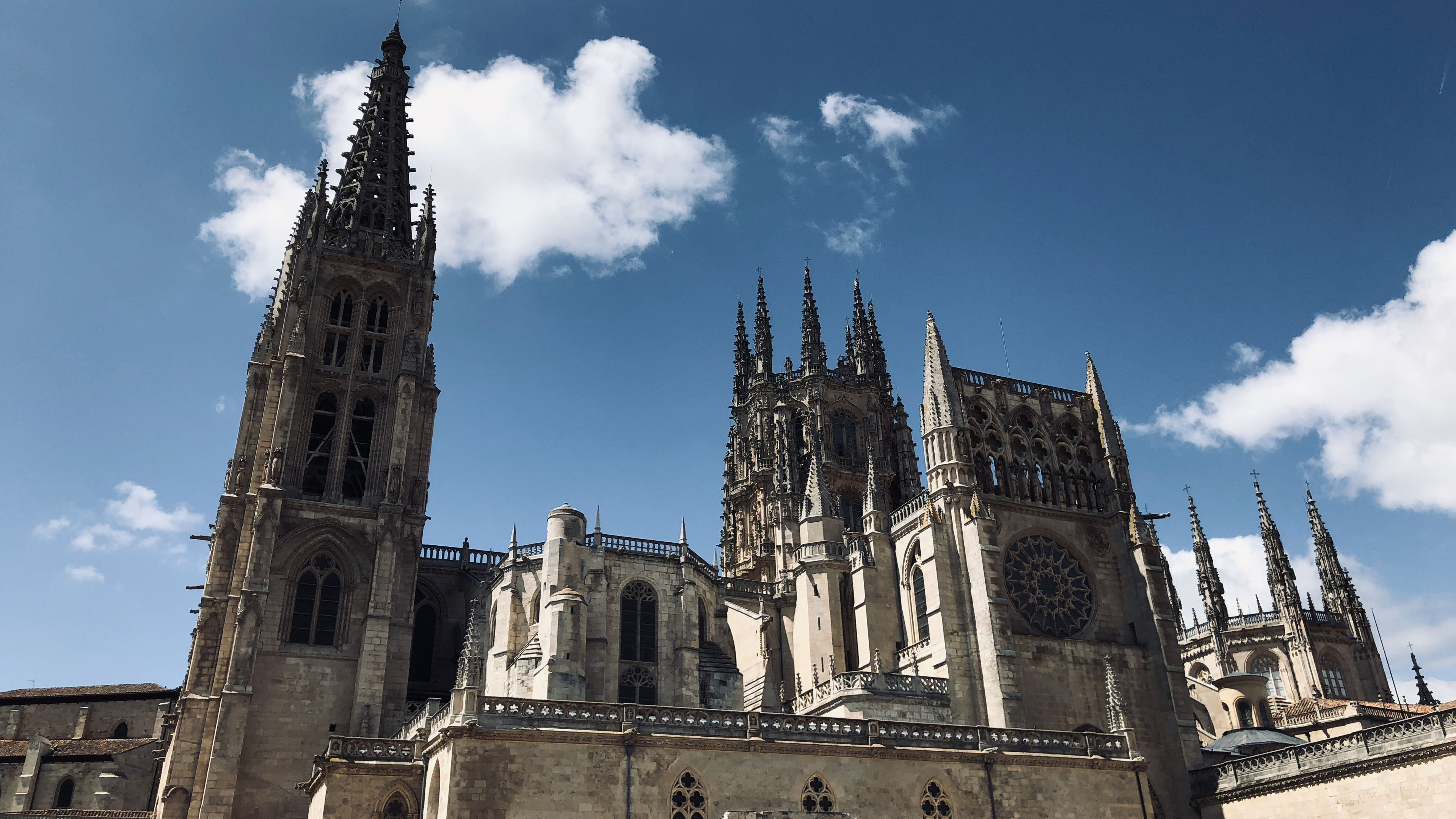 Ages to Burgos