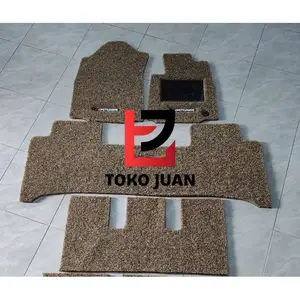 karpet mie 2 warna tidak bintik 3 baris non bagasi fortuner trd vrz srz 28 gr sport