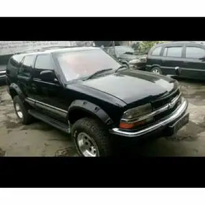 FENDER CHEVROLET OPEL BLAZER