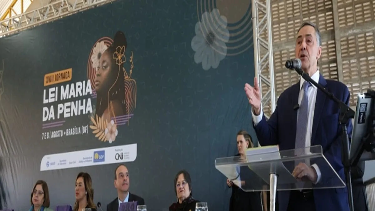 Barroso reconhece falhas da Justiça e se desculpa com Maria da Penha