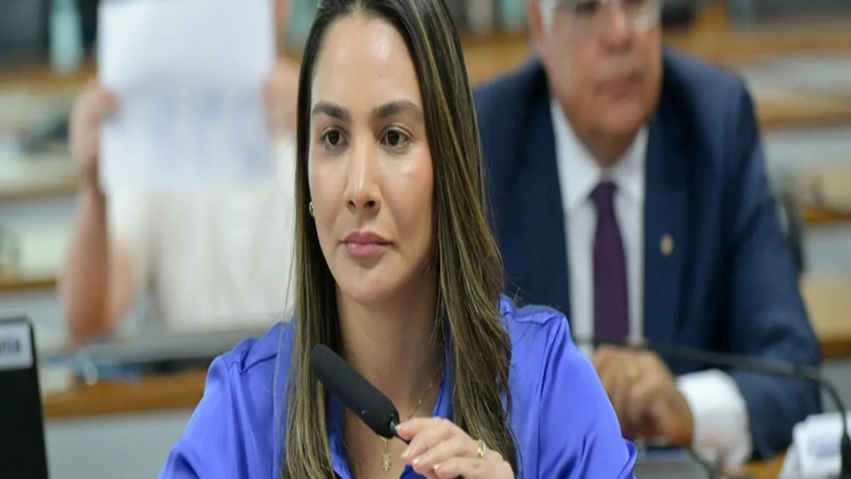 Funcionárias que sofrem violência em casa terão licença paga