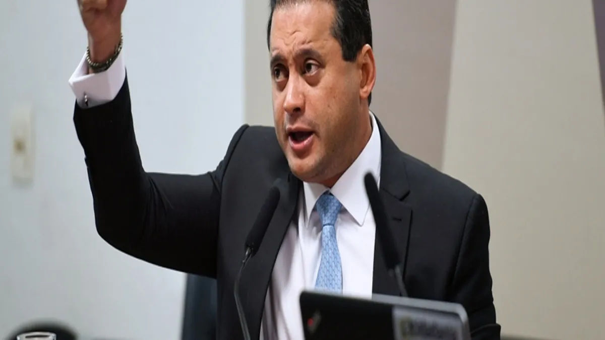 Projeto que altera regras de inelegibilidade é aprovado na CCJ