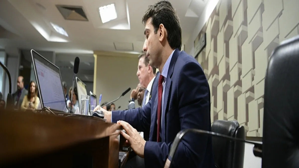 Sabatinado no Senado, Galípolo passará por avaliação para presidir BC