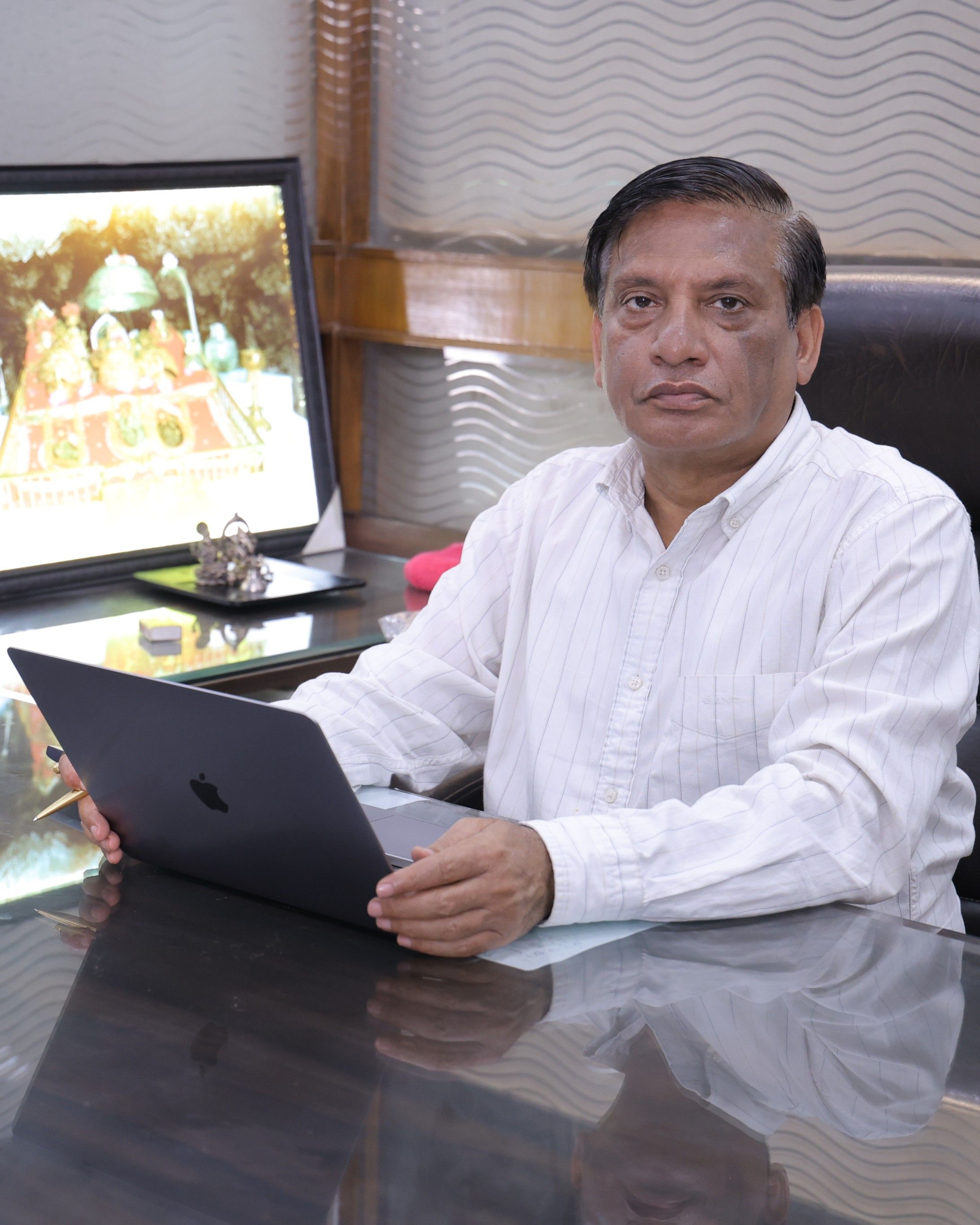 Mr. Sanjay Garg