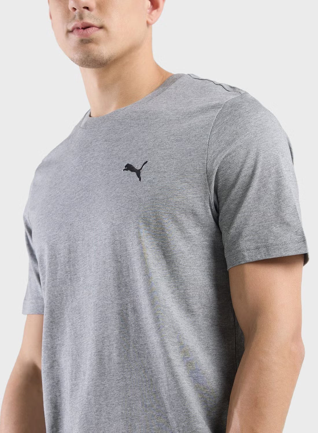 Essential Small Logo T-Shirt - View 4