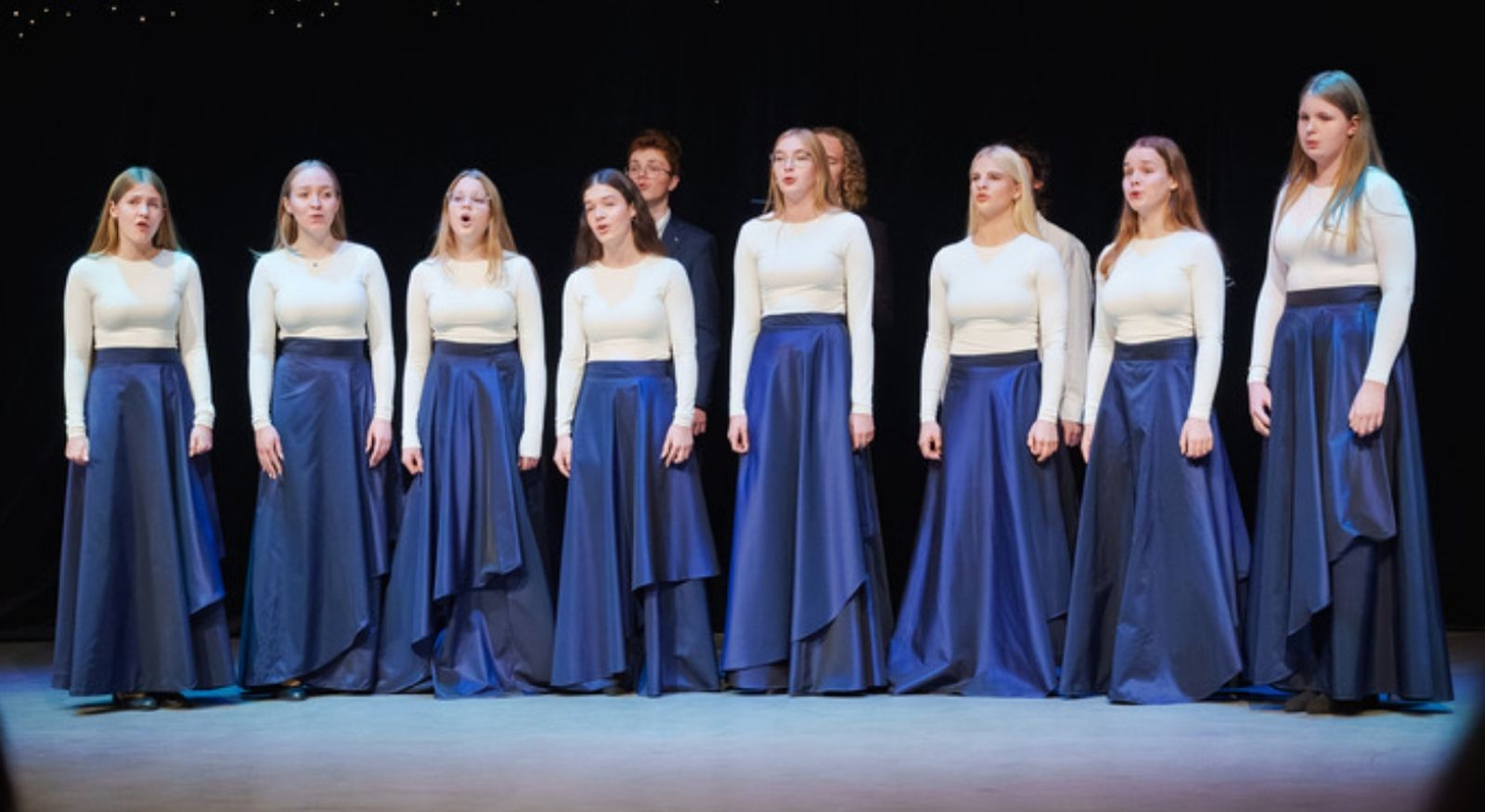 Concert by the Vocal Ensemble "Tu un es" "From Folk Song to Gospels"