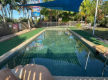 Coastal Caravan Park - island views and is just a short stroll to the town centre and beachfront