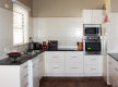 MOTEL FREEHOLD INCLUDING FULLY FURNISHED 4 BEDROOM HOUSE