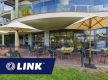 Busy Beachside Cafe & Bar