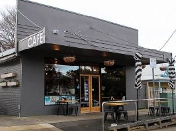 WATERBOY CAFE - LICENCED & PROFITABLE CAFE IN PRIME LOCATION – COWES