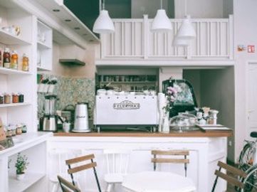 Prime Burleigh Heads Cafe: A Thriving Opportunity in the Heart of the Gold Coast