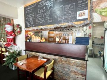 Popular Profitable Fully Licensed Vietnamese Restaurant Trading Weekly 24 Hrs t/o $370K++