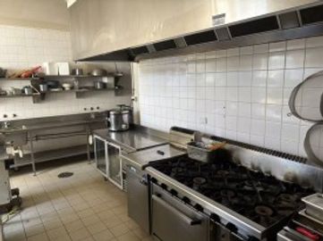 Prime Corner Restaurant Opportunity – Fully Equipped & Ready to Trade