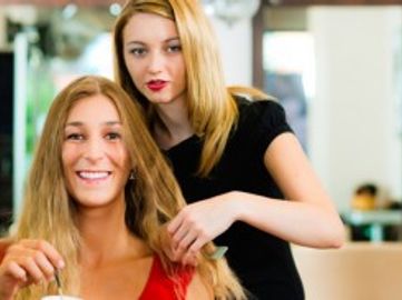 One of Australia’s highest-grossing, staff-managed, hair salon/product outlets #415