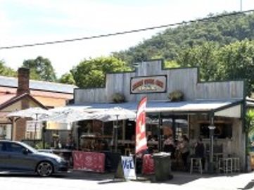 Freehold Coffee shop & General Store + rear 3BR residence + 2 BR additional self-contained flat in Jamieson NE Victoria