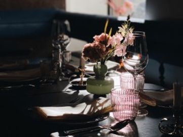 A WINE BAR WHISPERED ABOUT IN THE CBD