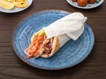 Thriving and growing Greek souvlaki restaurant specialising in charcoal gyros, located in a high-exposure spot next to 7-Eleven and Mt Alexander Rd.-Asking Price: $140,000