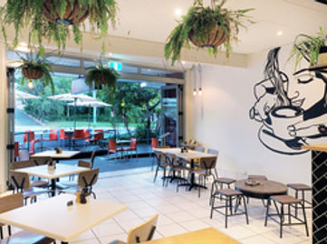 Urban Espresso Lounge is an Iconic cafe located at the vibrant Jetty precinct in Coffs Harbour.
