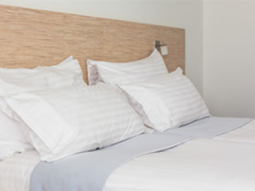 Motel Freehold in Melbourne's South East - Ref: 11953