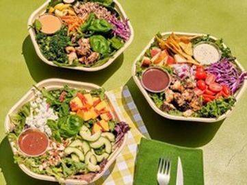 Two Thriving Franchise Fast Food Businesses for Sale! AF1524