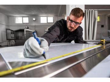 34277 Established Stainless Steel Manufacturer - Highly Profitable