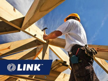 Regional QLD Builder & Team + Freehold Option