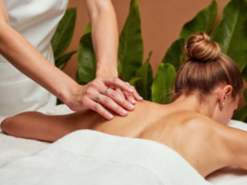 9-Year Well Established Traditional Thai Massage Shop in a Major Northern Beaches Shopping Centre