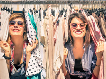 Long Established, Stylish Boutique in Beautiful Sunshine Coast Hinterland Town