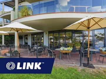 UNDER OFFER Busy Beachside Cafe & Bar