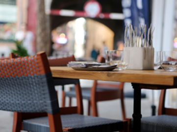 CAFÉ FOR SALE – PRIME CORNER POSITION IN WARRAGUL