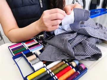 Five Days Alteration Business with Accommodation - Ref: 12066