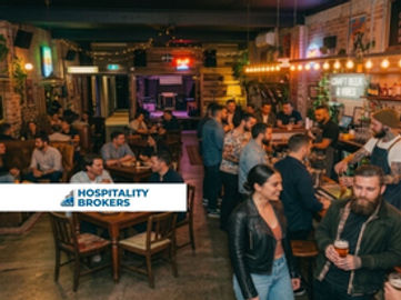 Top-Rated Inner-West Bar & Eatery | Iconic Local Favourite